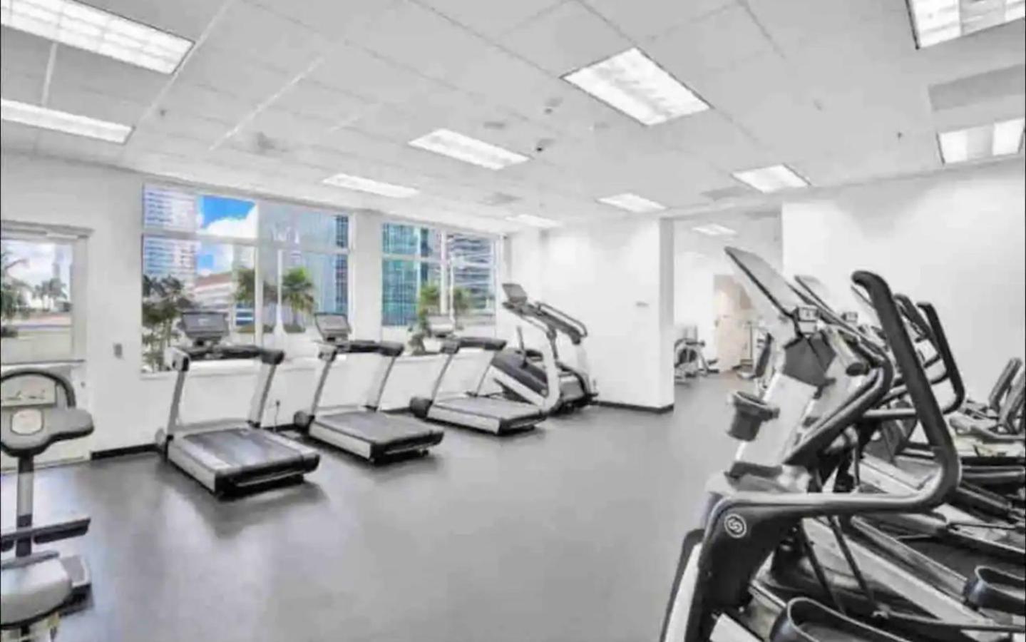 מיאמי *Luxurious Highrise 2Brcondo Brickell- Waterviews* מראה חיצוני תמונה