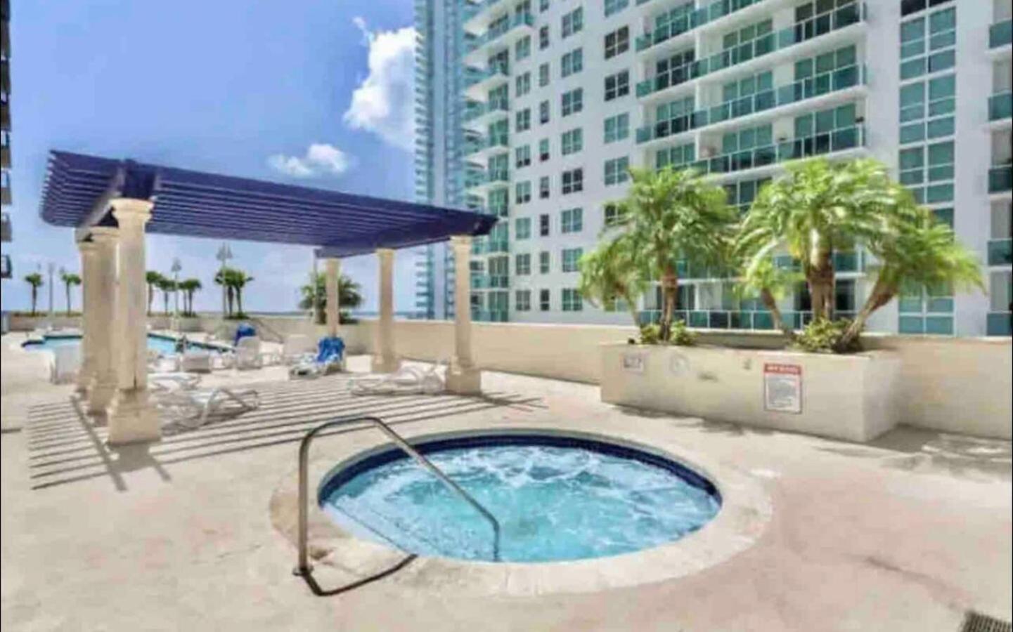 מיאמי *Luxurious Highrise 2Brcondo Brickell- Waterviews* מראה חיצוני תמונה