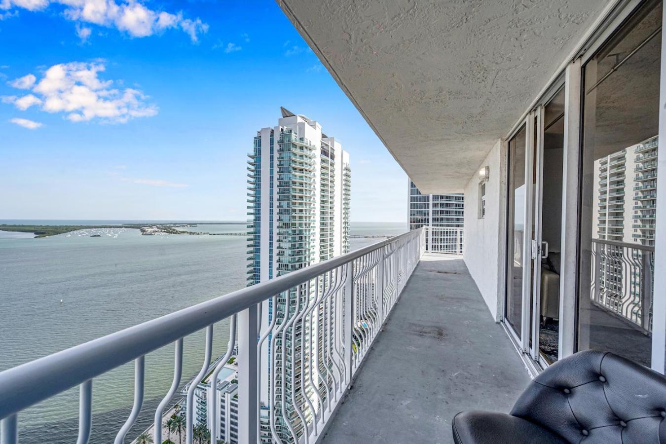 מיאמי *Luxurious Highrise 2Brcondo Brickell- Waterviews* מראה חיצוני תמונה