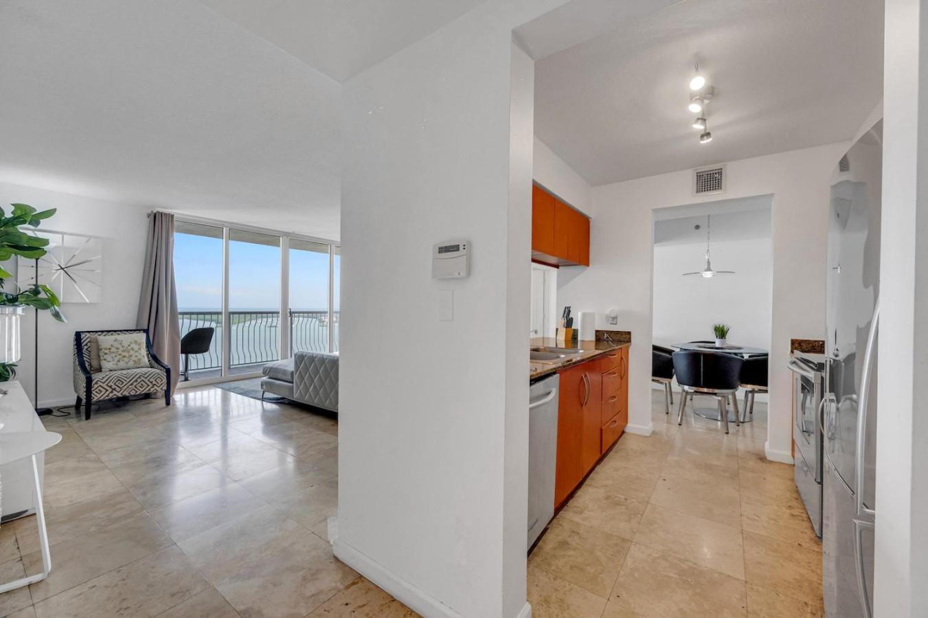 מיאמי *Luxurious Highrise 2Brcondo Brickell- Waterviews* מראה חיצוני תמונה