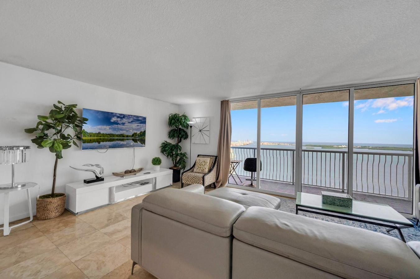 מיאמי *Luxurious Highrise 2Brcondo Brickell- Waterviews* מראה חיצוני תמונה