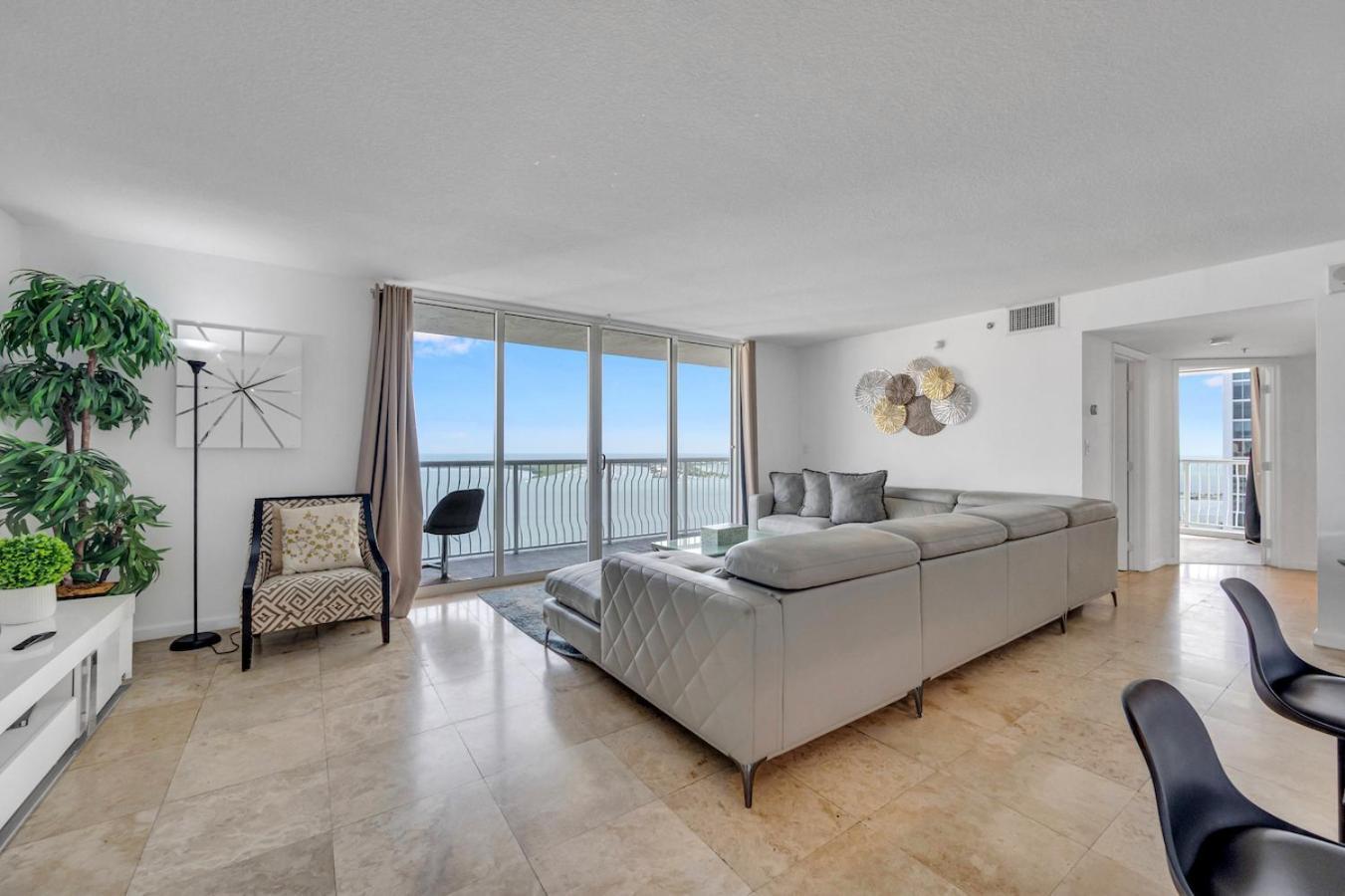 מיאמי *Luxurious Highrise 2Brcondo Brickell- Waterviews* מראה חיצוני תמונה